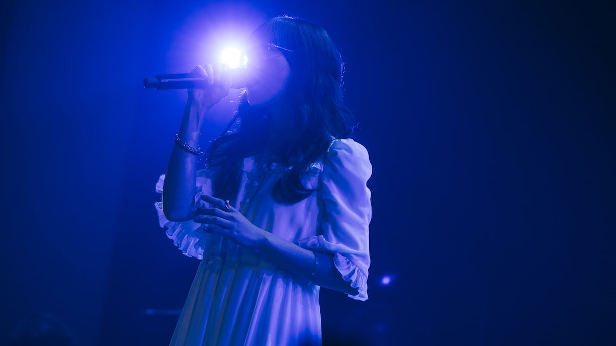 Aimerのライブでの歌唱