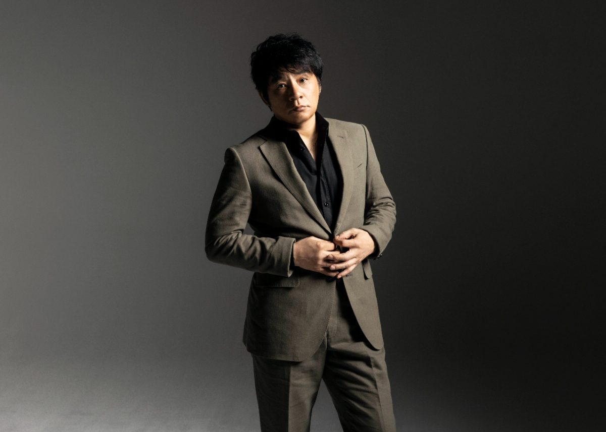 バラードと力強い楽曲で声の密度を使い分けるASKA