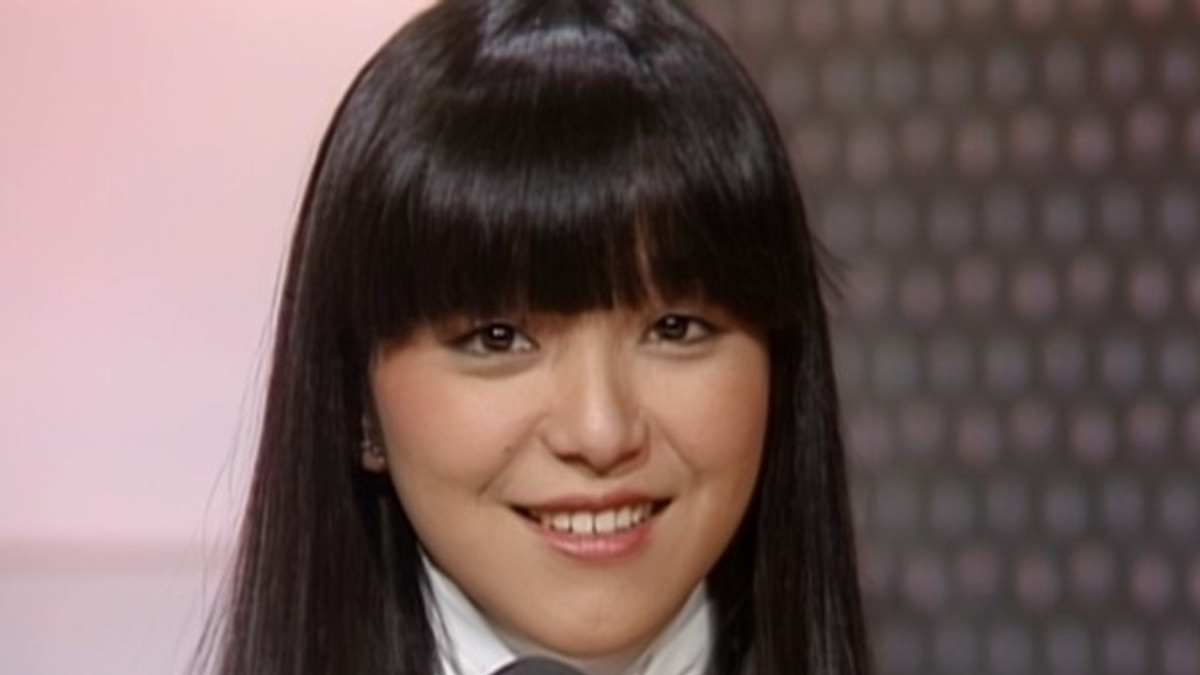 デビュー初期に歌う岩崎宏美