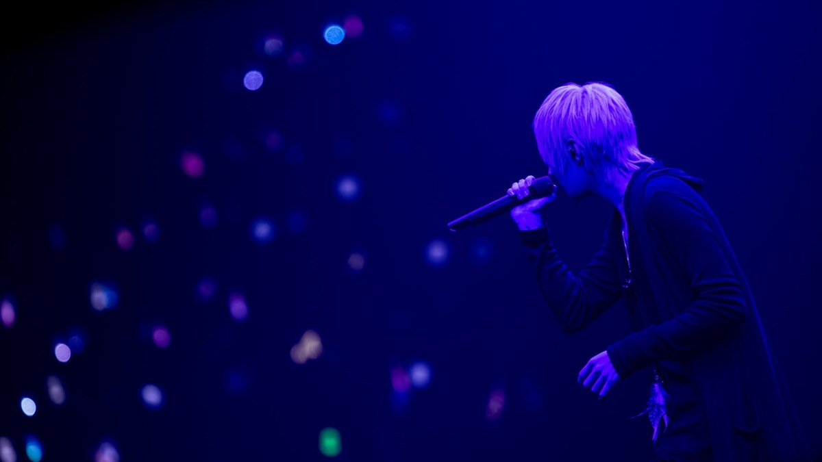 2024年のライブで歌うまふまふ