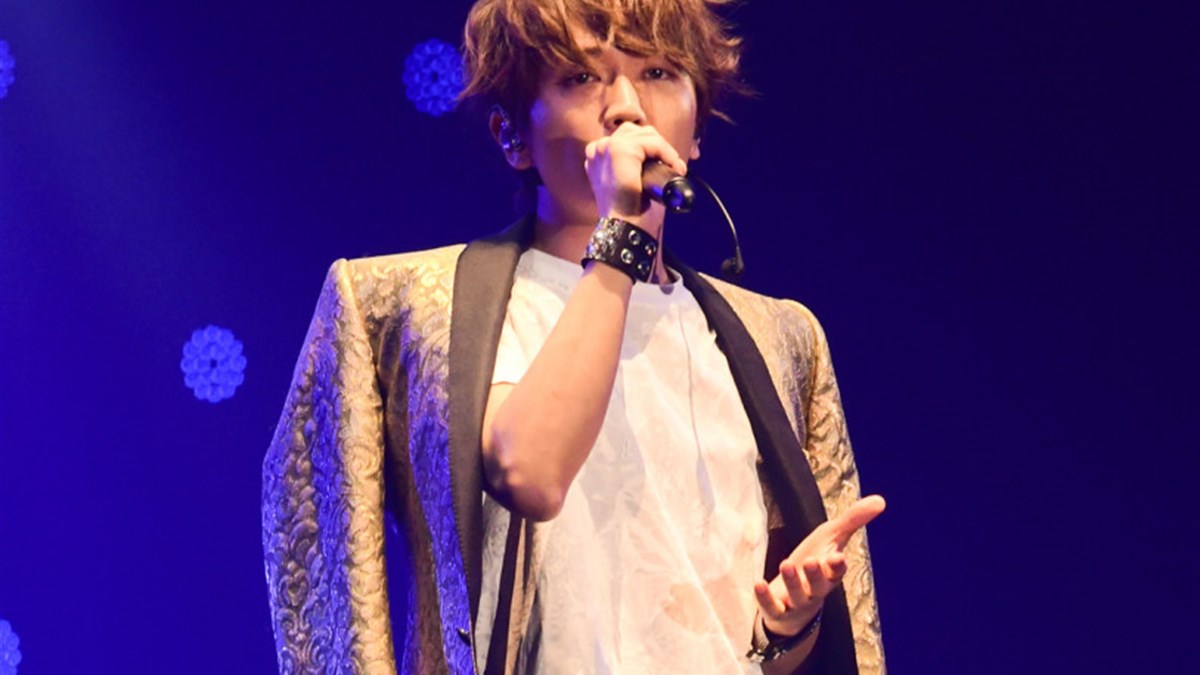 2017年、ライブで歌うNissy