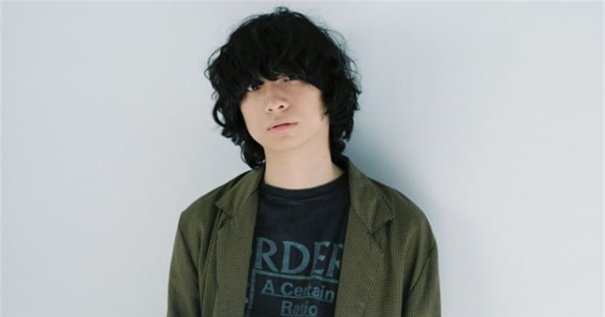 尾崎世界観の歌声が聞こえない声から変な声を武器にするまでをたどる記事のアイキャッチ
