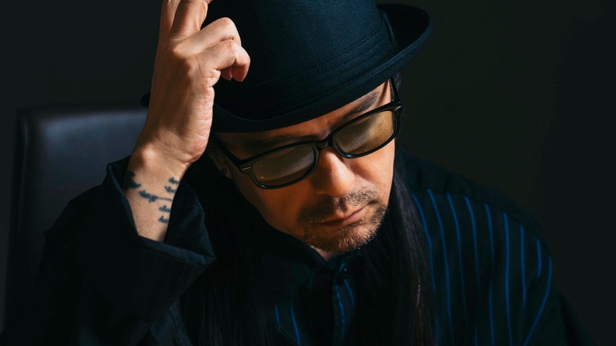 Show Wesugi singing style and high notes