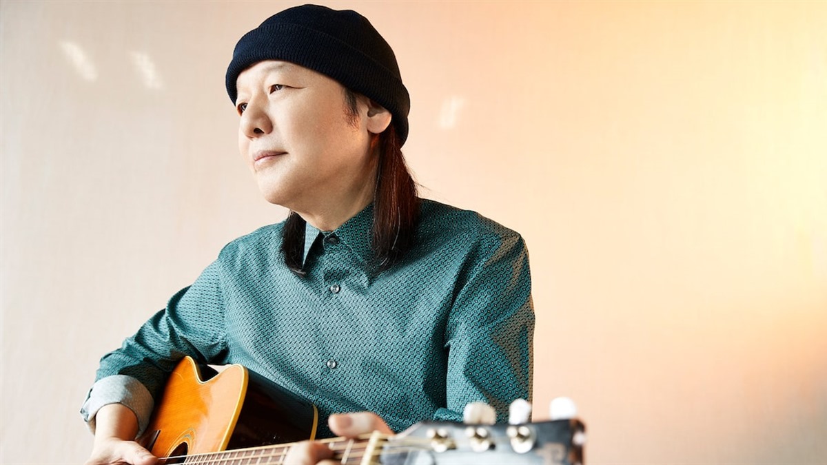 Tatsuro Yamashita singing style and falsetto