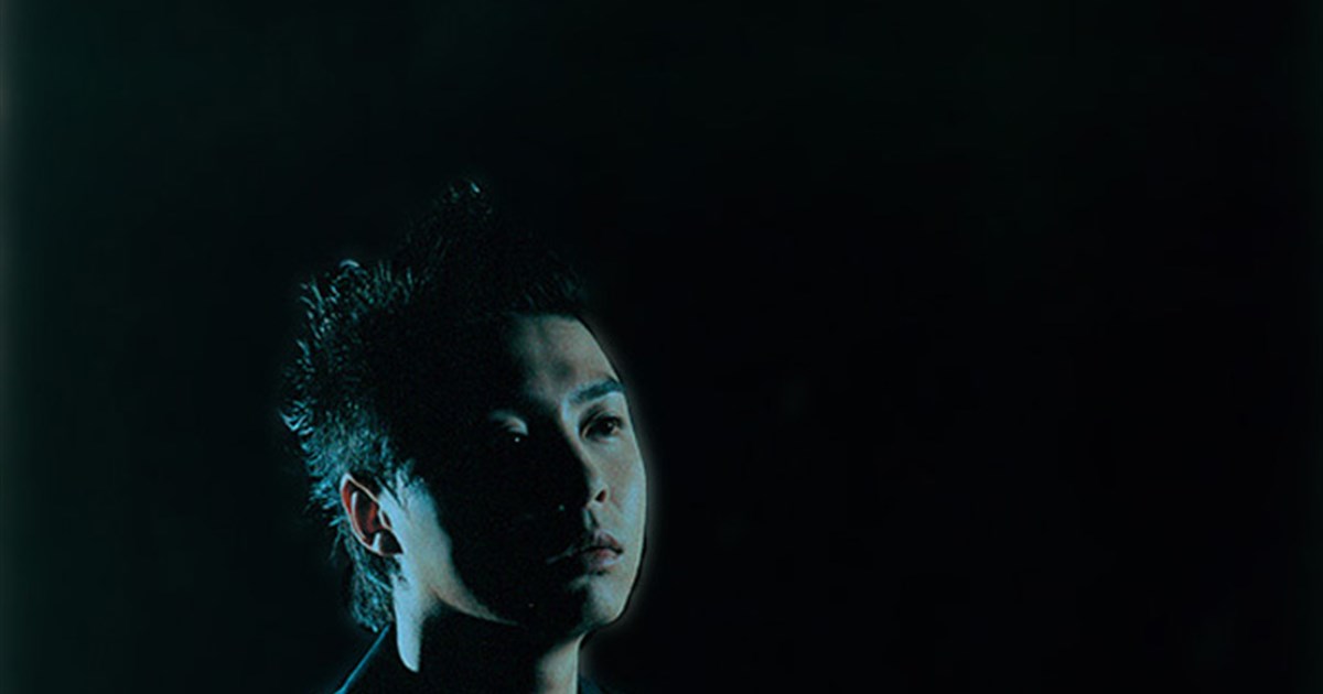 2002年に自作曲「街」でソロ表現を始めた堂本剛