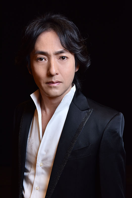 秋川雅史のテイチク掲載写真