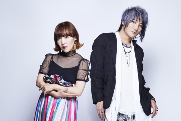初期曲をライブの身体へ定着させていったangela