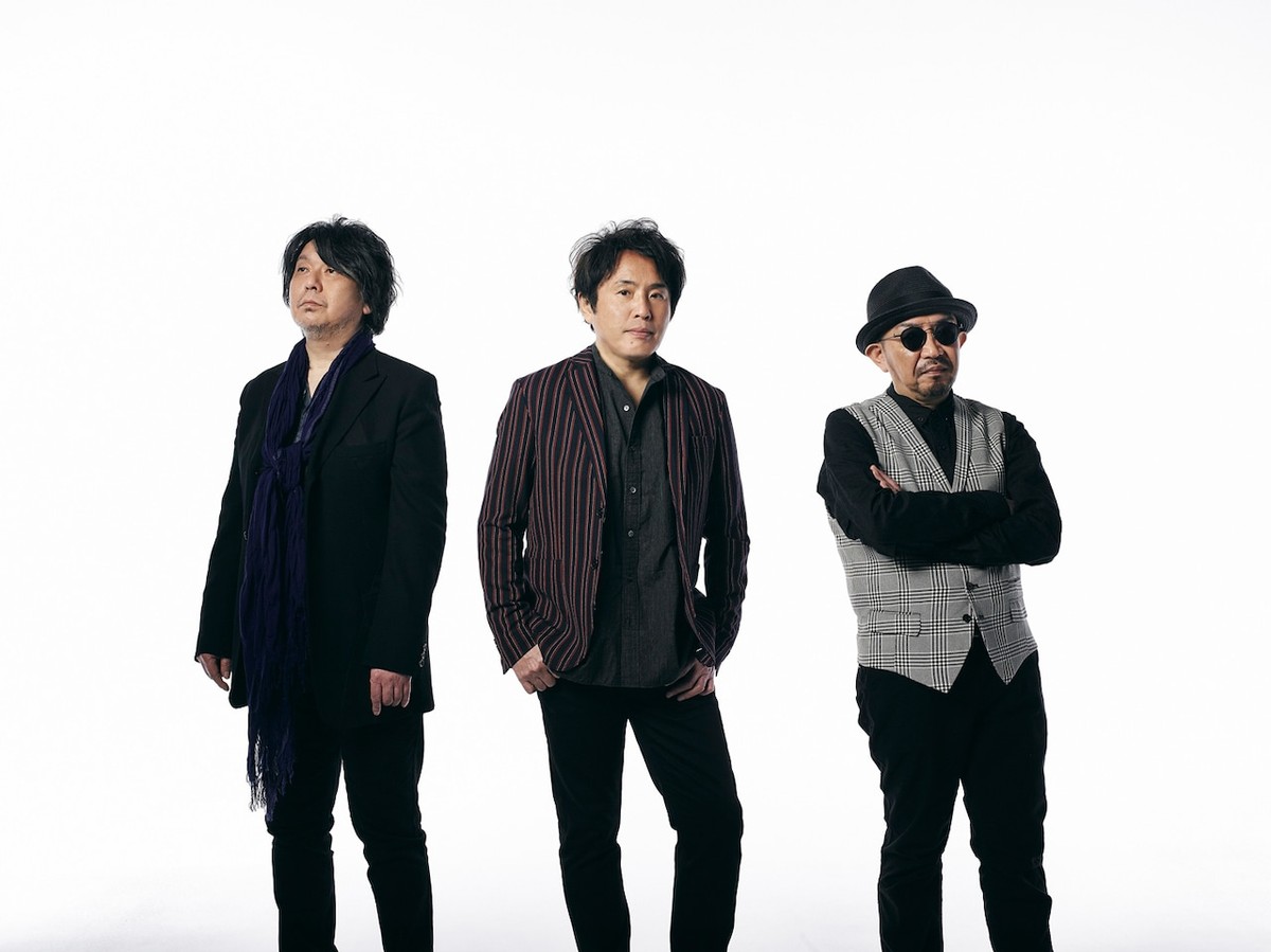 SING LIKE TALKINGとして活動する佐藤竹善