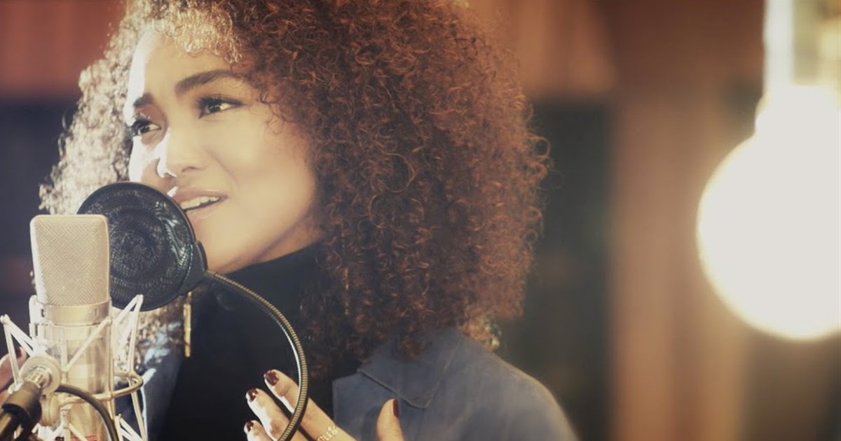 舞台経験を経て歌の届け方を広げたCrystal Kay