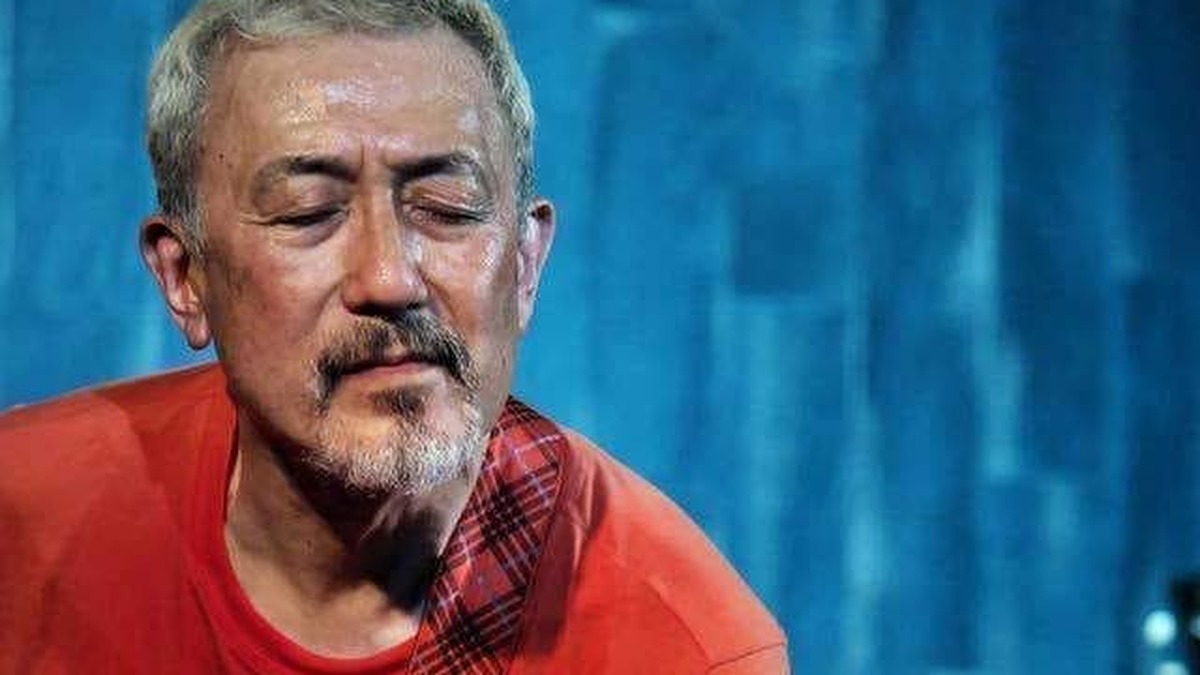 ギターを抱え、言葉を届ける中川五郎