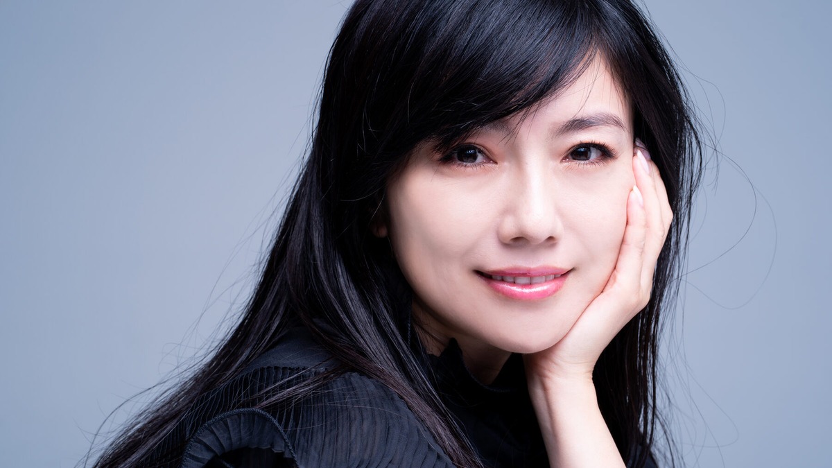 大阪の女からLiberty Busと現在まで島谷ひとみの歌声の変遷をたどる記事のアイキャッチ