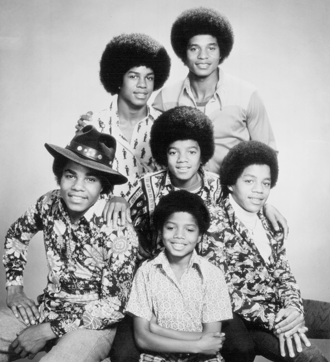 1974年のThe Jackson 5。中央がマイケル・ジャクソン