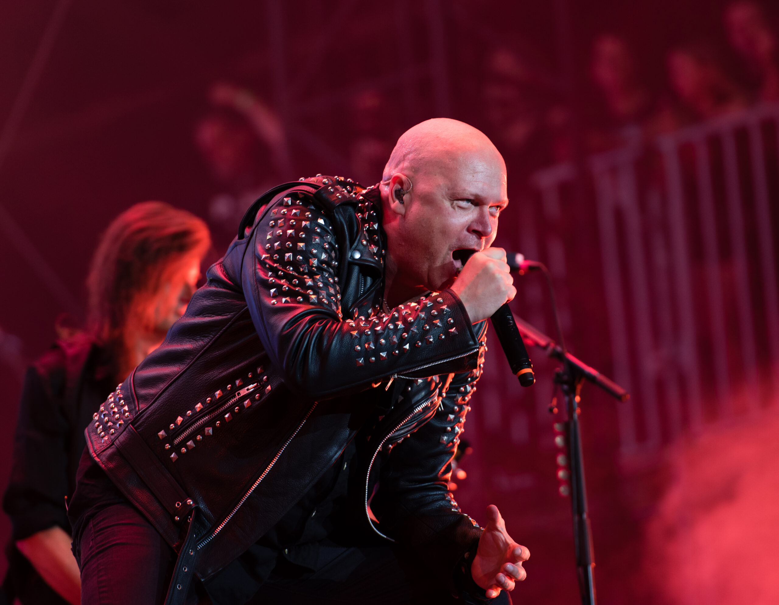 2018年、Wacken Open Airで歌うマイケル・キスク