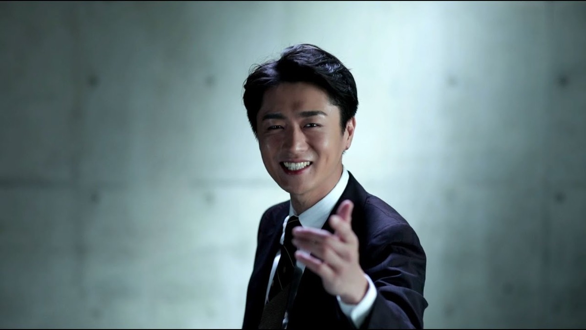 本気で惚れたを歌う真田ナオキ