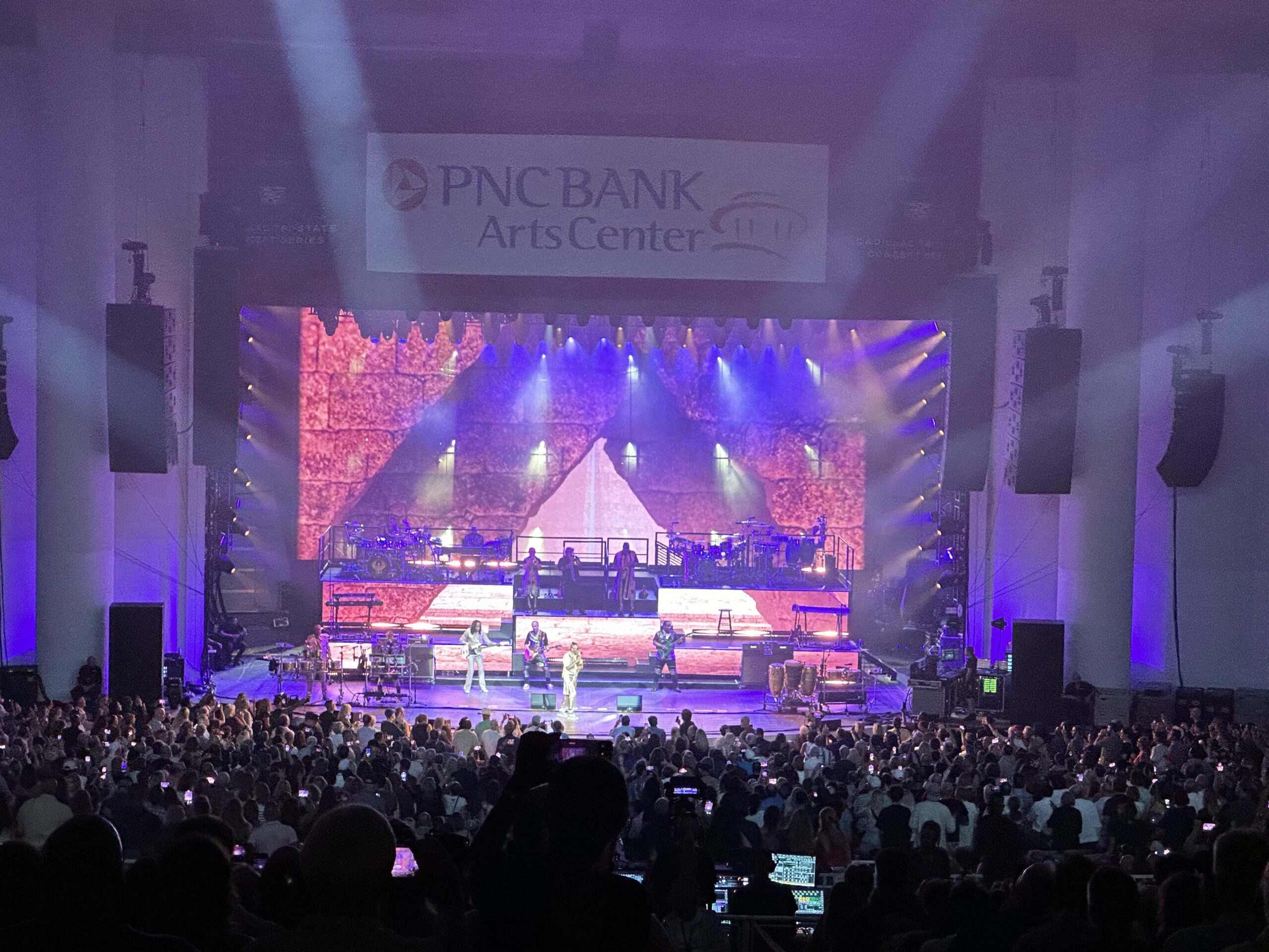 2024年、アース・ウインド＆ファイアーの公演