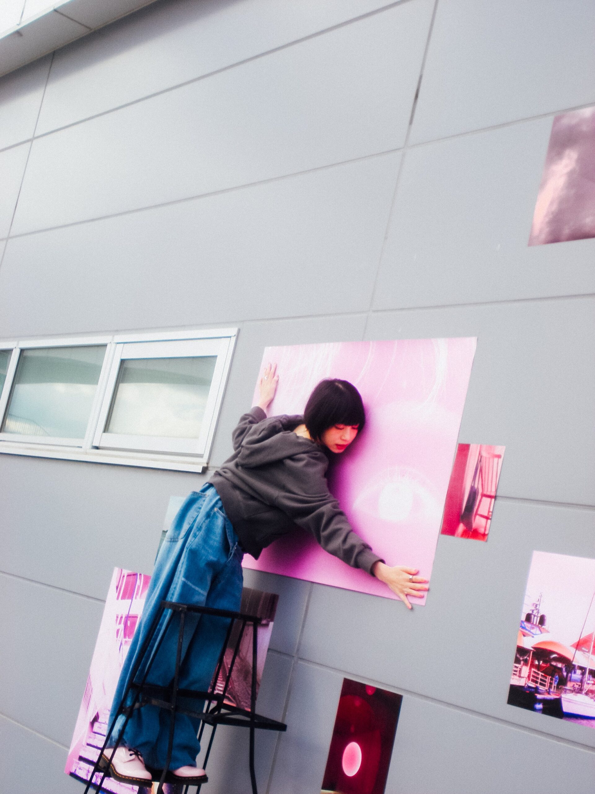汐れいらの2025年公式インタビュー写真