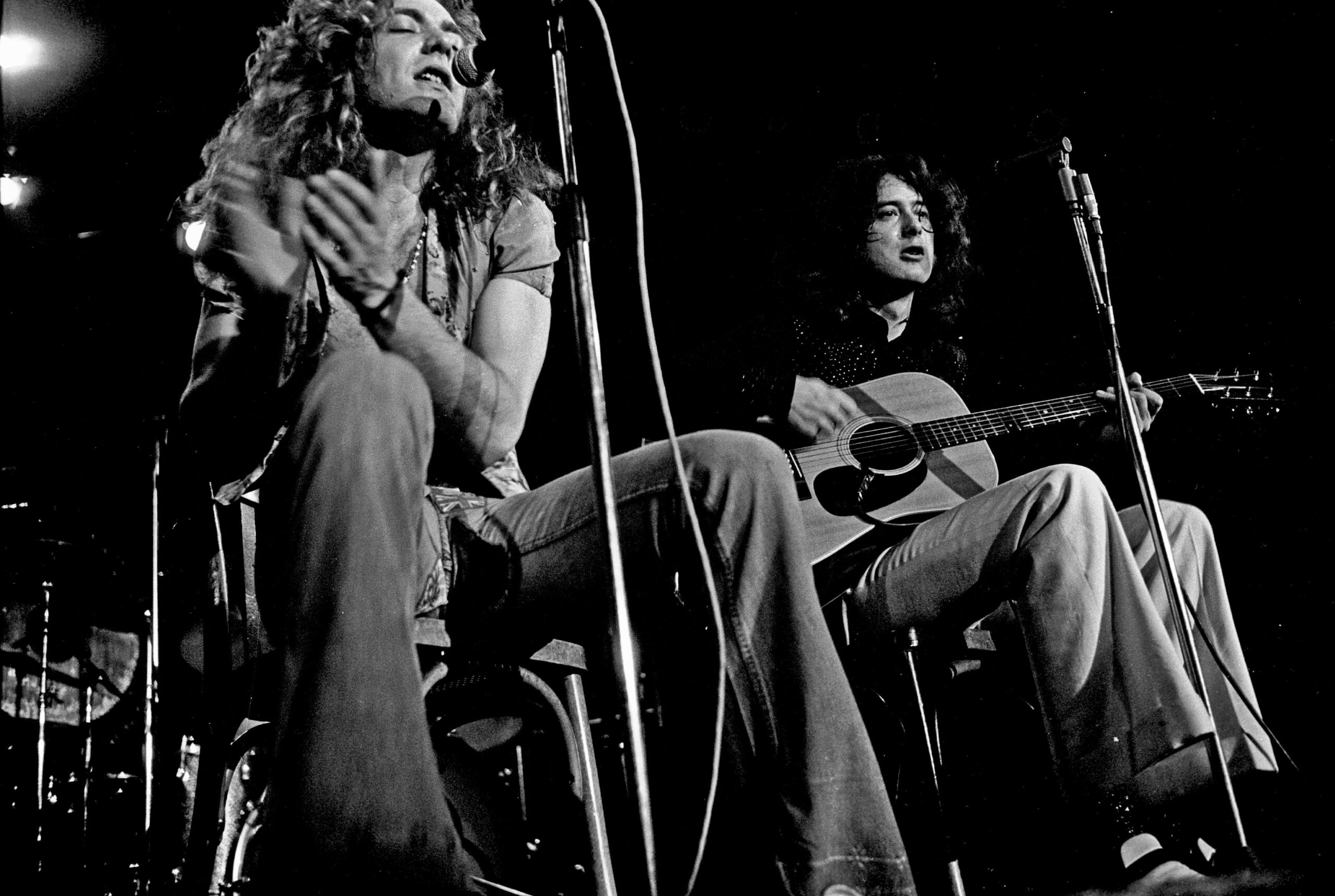 1973年、ハンブルク公演でのロバート・プラントとジミー・ペイジ