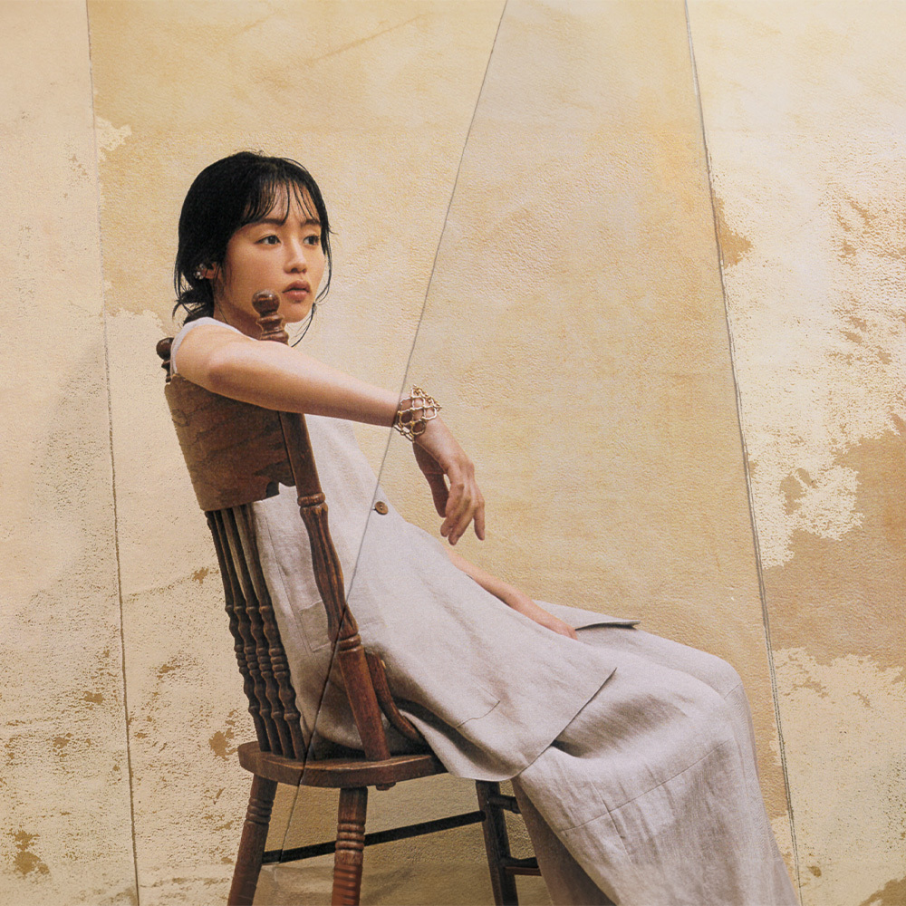 藤原さくらの公式プロフィール写真