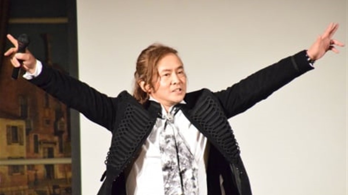 40周年のステージに立つ原田真二