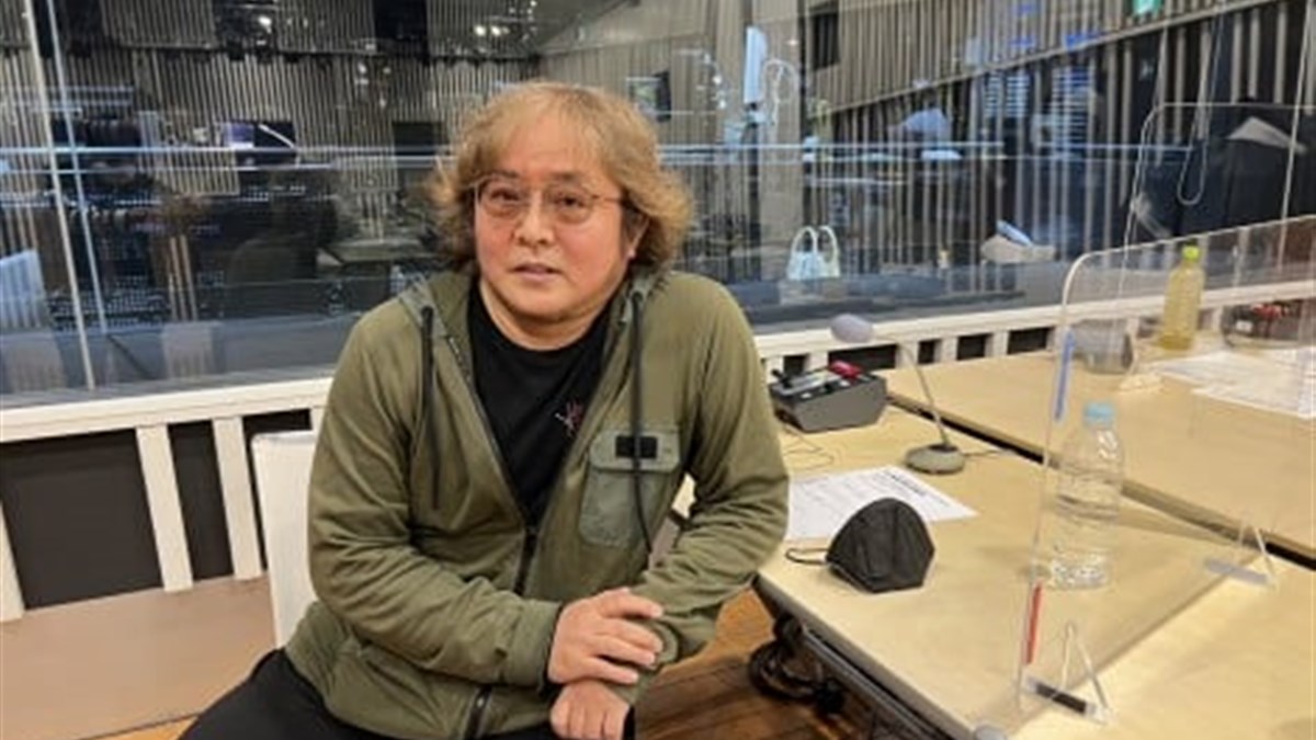 2022年の取材で話す原田真二