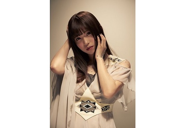 亜咲花（2019年の取材掲載写真）