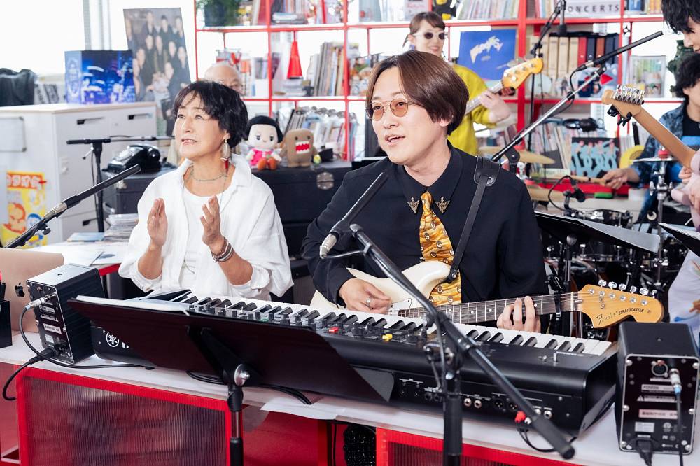 EPOと倉品翔の番組出演写真（2026年掲載「tiny desk concerts JAPAN」、vois）