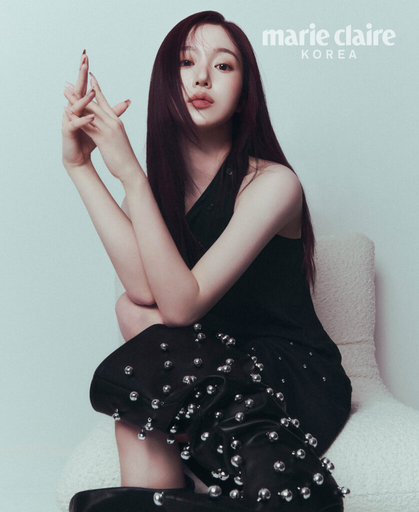 2025年6月のMarie Claire Koreaで歌い方について語ったヘウォン
