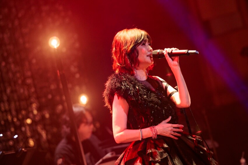 2024年10月12日の「Tokyo Lover」で歌う松本伊代(撮影:ヨシモリユウナ)