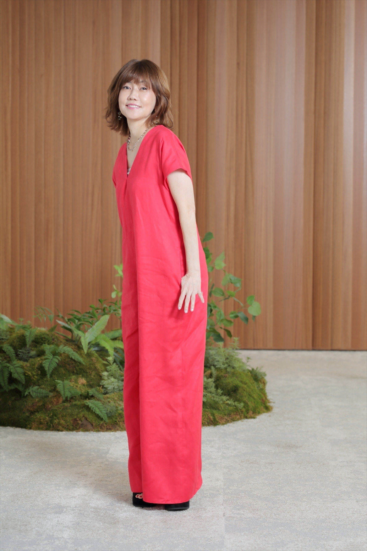2025年9月公開のインタビューで撮影された松本伊代