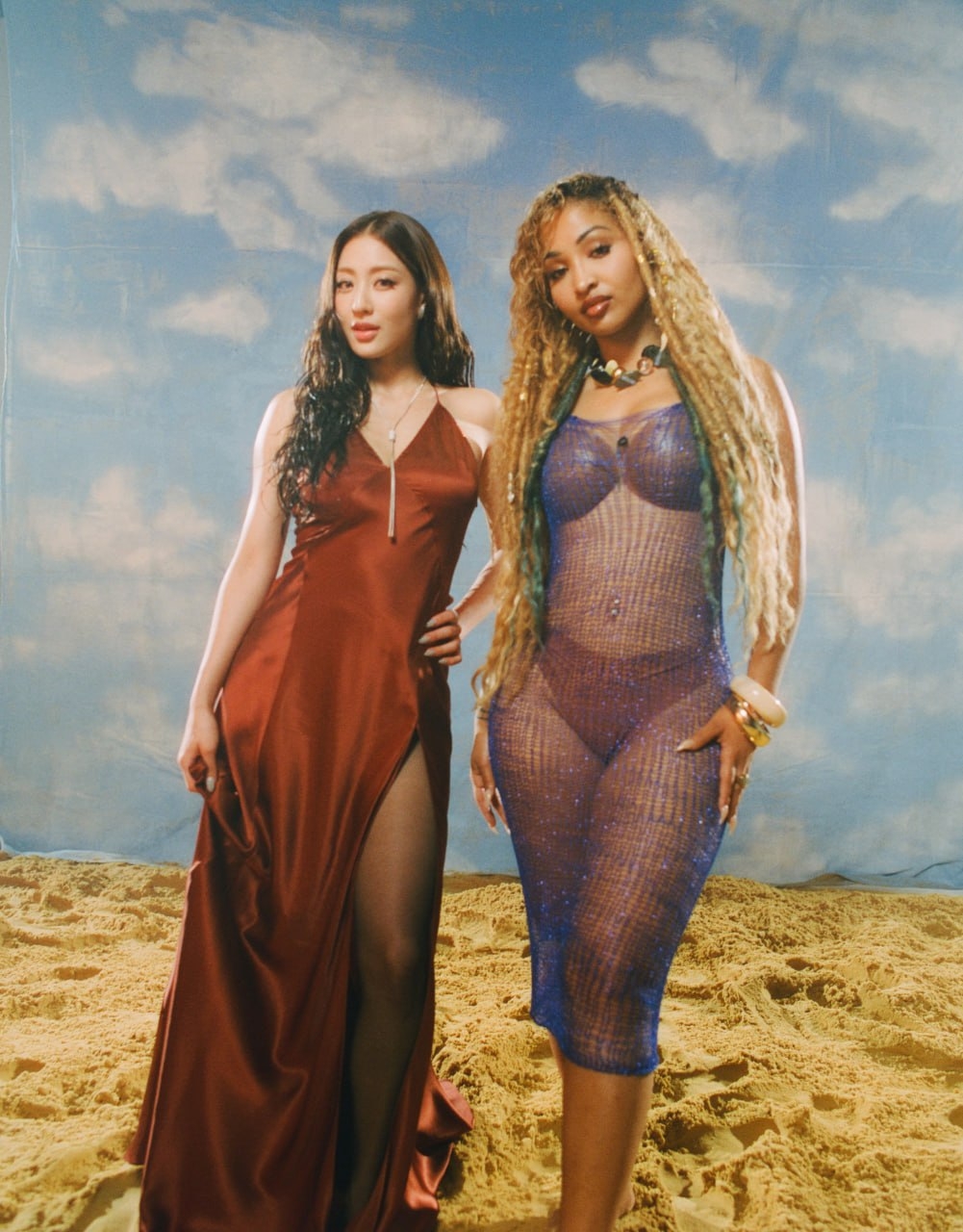 「Distant Lover」公開時のジヒョとShenseea(2026年、Musicow提供写真)。