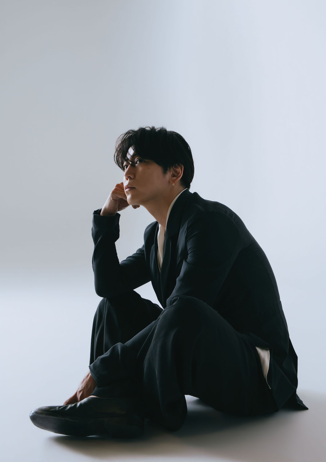 2026年7月の『WAVE』インタビューに登場する亀梨和也