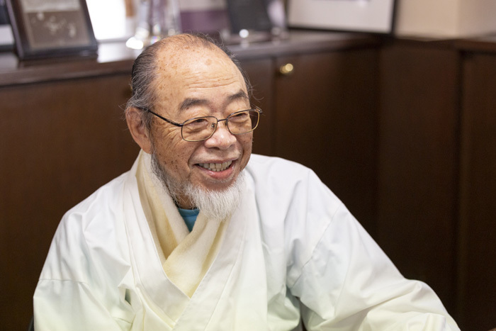佐渡寧子との2019年の対談に登場した小椋佳