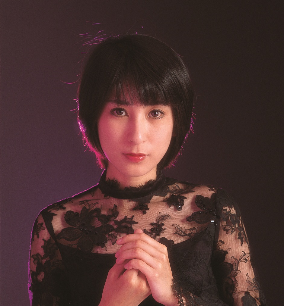 ソニーミュージックの公式プロフィールに掲載された藤圭子（撮影時期不明）
