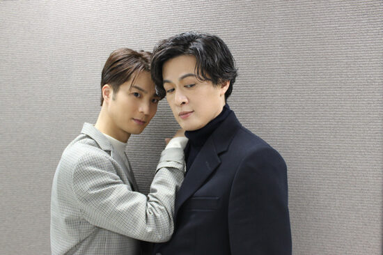 2021年3月掲載の田代万里生（左）と新納慎也。写真出典：ローチケ演劇宣言！