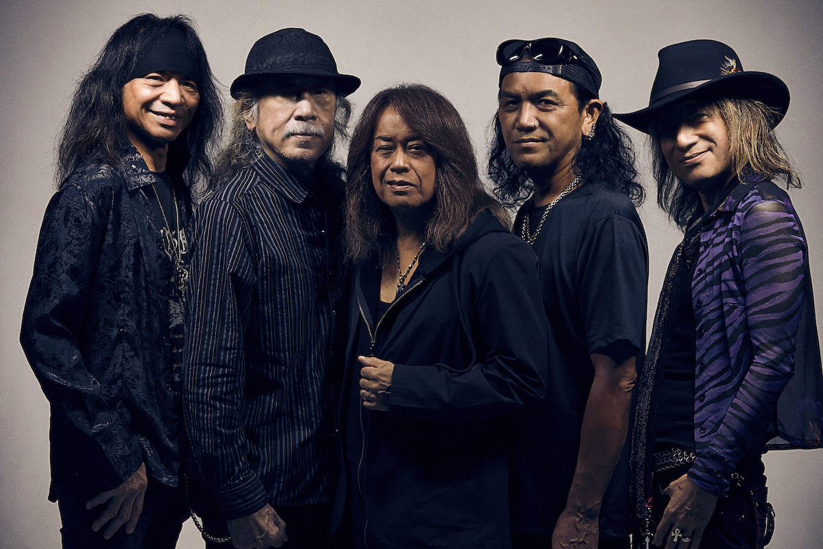 2023年『40』発表時のEARTHSHAKER／撮影：西村満