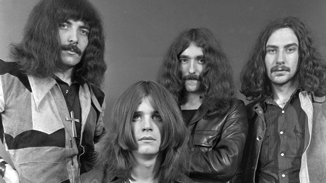 1970年のブラック・サバス。手前中央がオジー（Chris Walter/Getty Images）