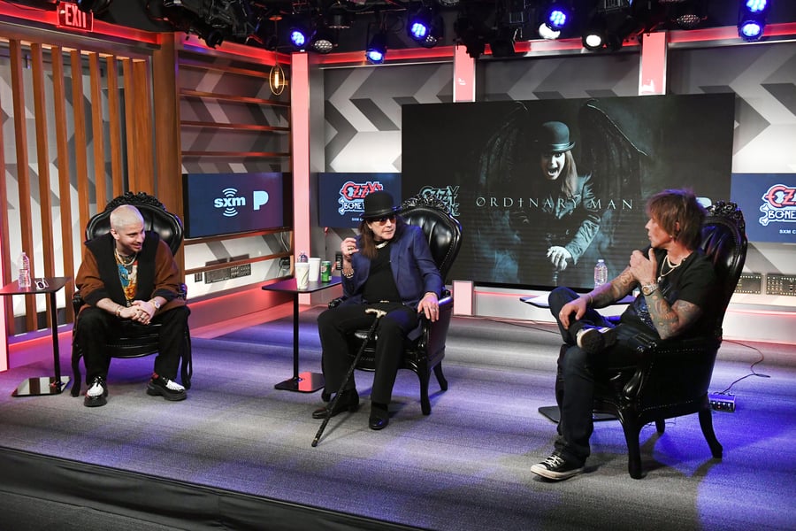 2020年『Ordinary Man』の公開取材。左からアンドリュー・ワット、オジー、ビリー・モリソン（Kevin Winter/Getty Images for SiriusXM）