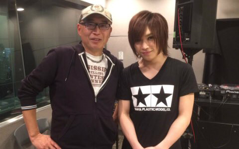 鬼龍院翔が出演した2018年「GROOVE LINE」の掲載写真