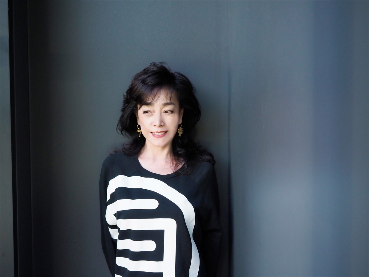 2022年の取材時の柏原芳恵