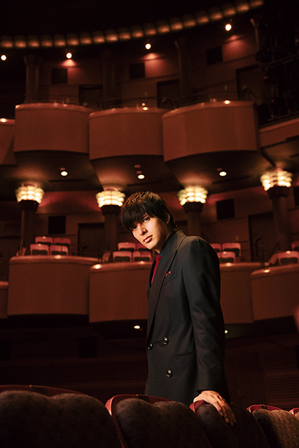 2018年掲載の城田優。写真出典：Sony Music