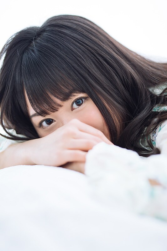 2018年「白く咲く花」のインタビューに掲載された小倉唯